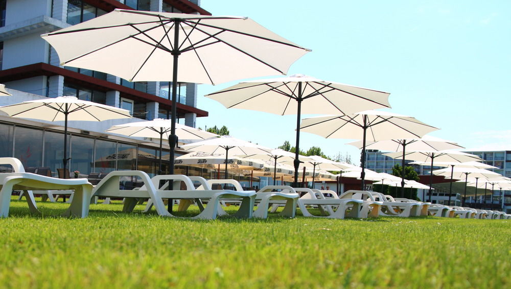 Hotel Hungaria Siofok Exterior photo